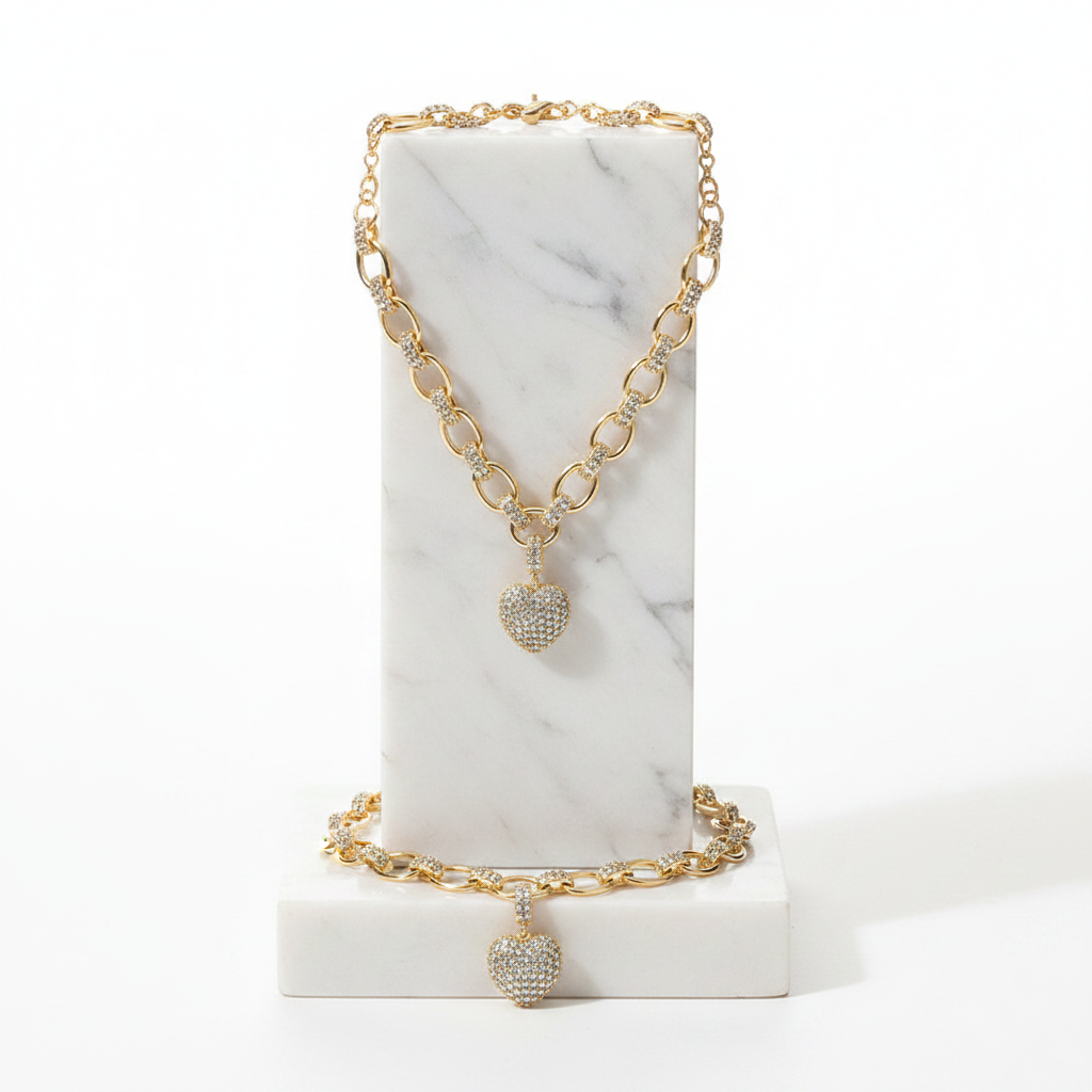 Pavé Heart Set on Stand